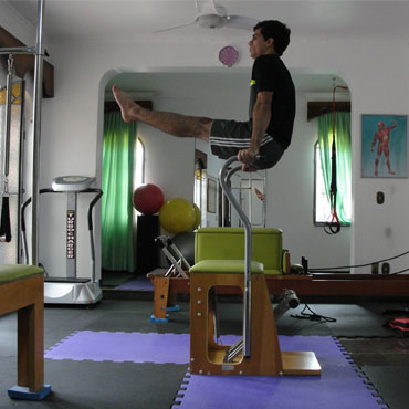 Exercícios de Pilates - Yoga Ananda: Centro de Estudos e Pilates - Zona Norte - SP