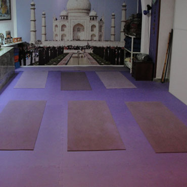 Estrutura | Sala de Yoga - Yoga Ananda: Centro de Estudos e Pilates - Zona Norte - SP